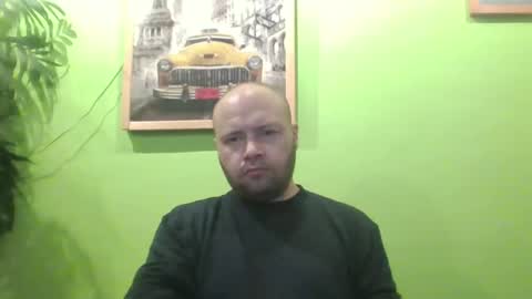 Snapshot of sixten19795 chatting on 10/20/25, 05:41 sixten19795 online show from 10/20/25, 05:41