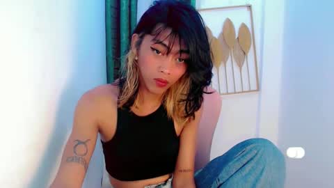 Snapshot of sizka_ford chatting on 10/16/25, 10:22 Sizka online show from 10/16/25, 10:22