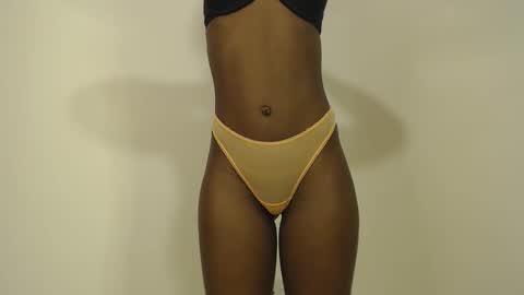Snapshot of sizzly_ass chatting on 05/27/26, 02:58 sizzly_ass online show from 05/27/26, 02:58