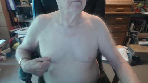 sjbottomboi online show from 09/28/25, 08:25