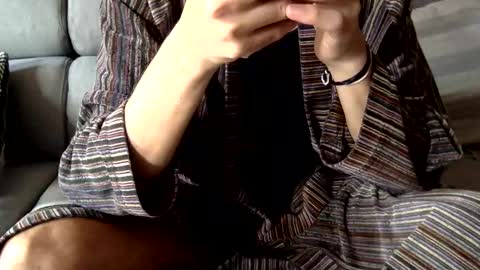 Snapshot of sk1nnybutth1ck chatting on 12/19/24, 11:39 Faroukh online show from 12/19/24, 11:39