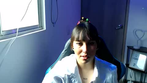Snapshot of skarlet_adams chatting on 05/20/26, 09:10 Alice online show from 05/20/26, 09:10