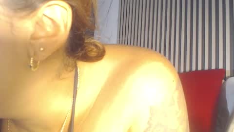 Skarleth villa online show from 11/06/25, 01:06