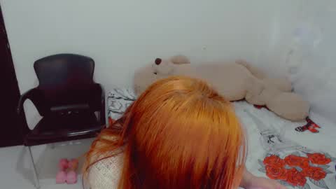 Arlett online show from 09/15/25, 04:40