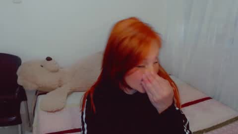 Arlett online show from 10/25/25, 04:02