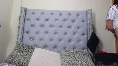 skarlett_36 online show from 04/14/26, 02:23