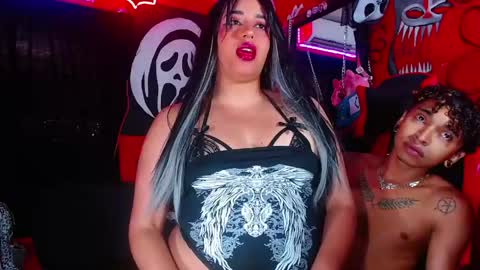 Snapshot of skarlettmusex chatting on 04/14/26, 01:50 SkarlettKell online show from 04/14/26, 01:50