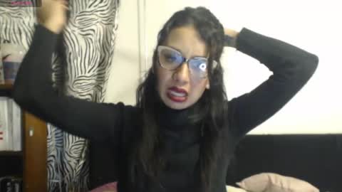 Snapshot of skarlyhot chatting on 04/22/26, 02:36 Laura Sofia online show from 04/22/26, 02:36