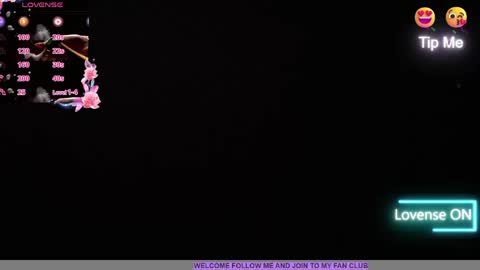Snapshot of skarlyhot chatting on 05/18/26, 12:07 Laura Sofia online show from 05/18/26, 12:07