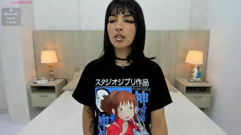 Emily Rojas online show from 10/15/25, 07:47