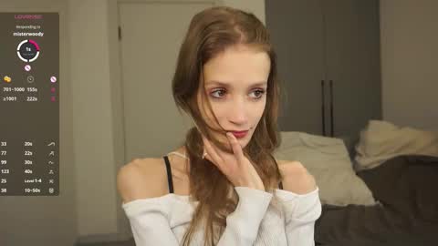 Emily online show from 09/12/25, 04:29