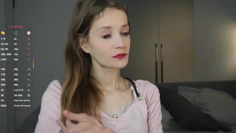 Emily online show from 10/20/25, 04:51