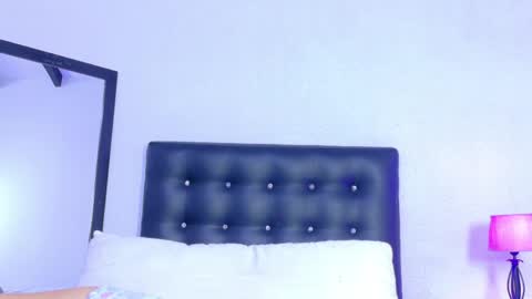 skinny_hottie18 online show from 05/29/26, 03:43