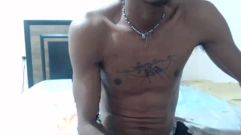 Snapshot of skinny_long_cock chatting on 11/25/25, 06:46 Albert online show from 11/25/25, 06:46