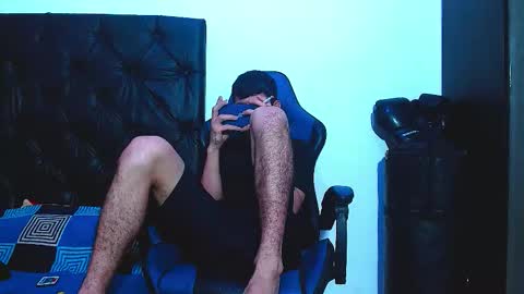 Snapshot of skinny_marked chatting on 01/10/26, 05:04 skinny marked online show from 01/10/26, 05:04