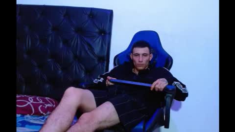 Snapshot of skinny_marked chatting on 02/06/26, 06:22 skinny marked online show from 02/06/26, 06:22