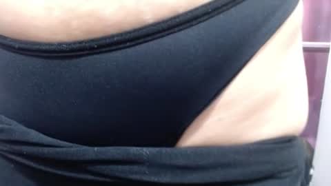 Snapshot of skinny_nastyy chatting on 07/23/26, 02:04 Kim skinny online show from 07/23/26, 02:04