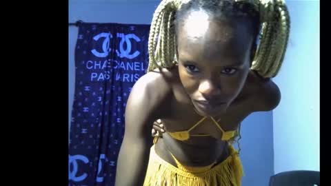 Linda independent model online show from 02/09/26, 05:50