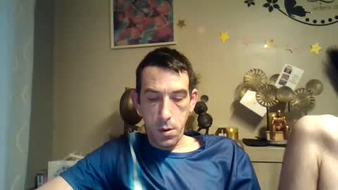 Snapshot of skinnybigcock2 chatting on 01/05/25, 08:00 SkinnyBigCock2 online show from 01/05/25, 08:00