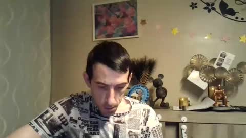 Snapshot of skinnybigcock2 chatting on 01/27/25, 04:20 SkinnyBigCock2 online show from 01/27/25, 04:20