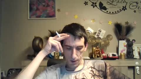 Snapshot of skinnybigcock2 chatting on 02/03/25, 06:39 SkinnyBigCock2 online show from 02/03/25, 06:39