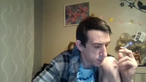 Snapshot of skinnybigcock2 chatting on 02/11/25, 04:33 SkinnyBigCock2 online show from 02/11/25, 04:33