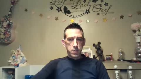 Snapshot of skinnybigcock2 chatting on 03/19/26, 02:59 SkinnyBigCock2 online show from 03/19/26, 02:59