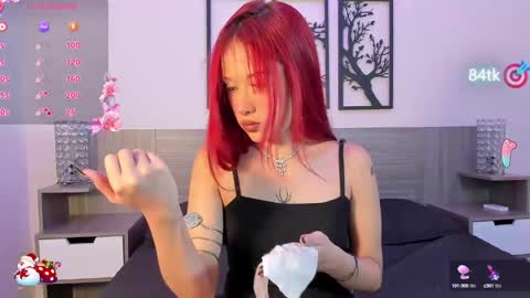 Foxy online show from 12/19/24, 08:23