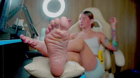 GoddessSkinny online show from 01/09/25, 02:54