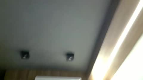 skinnykittencam online show from 02/18/26, 06:04