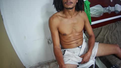 Skinny Latin Man online show from 09/26/25, 04:11