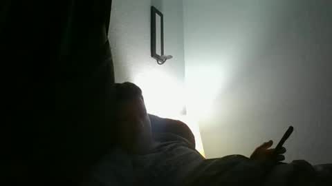 Snapshot of skinnymeat858205 chatting on 11/17/25, 02:50 skinnymeat858205 online show from 11/17/25, 02:50