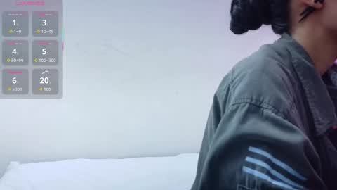 Karla  online show from 11/13/25, 03:05