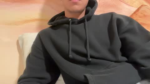 Snapshot of skinnypapi chatting on 10/04/25, 08:45 papi online show from 10/04/25, 08:45