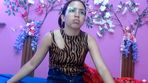 sofia online show from 11/23/25, 07:30