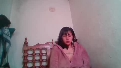 Skin online show from 11/21/25, 09:41