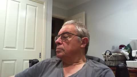 Snapshot of skipper1970 chatting on 04/01/26, 09:10 Skipper1970 online show from 04/01/26, 09:10