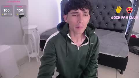 Skorpyon Musclee online show from 12/31/24, 08:26