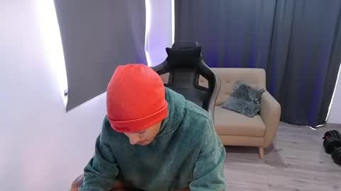 Liam Vokov online show from 04/24/26, 12:51