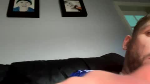 skuzzy25 online show from 02/22/25, 01:35