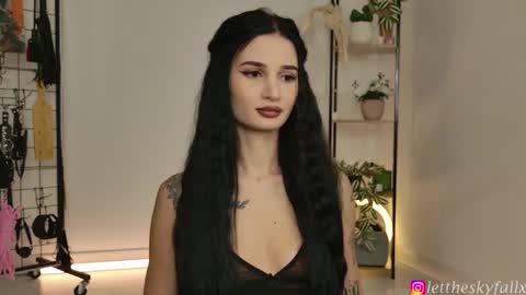 Eliza online show from 03/18/26, 11:19