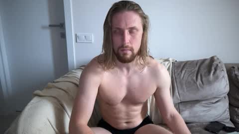 Snapshot of sky_guy25 chatting on 01/15/25, 08:41 sky_guy25 online show from 01/15/25, 08:41