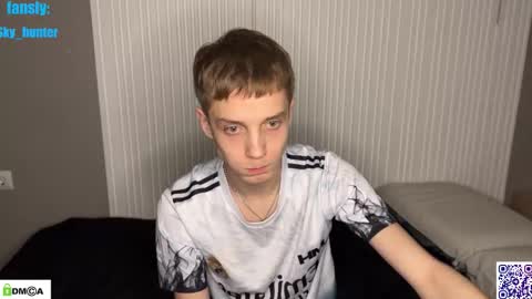 sky_hunter online show from 11/27/25, 08:22