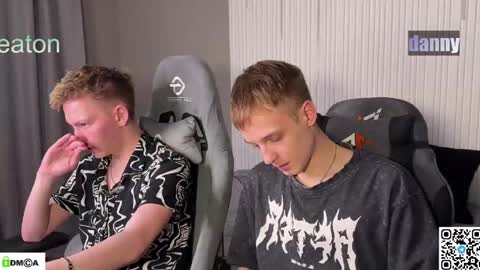 sky_hunter online show from 04/13/26, 04:34