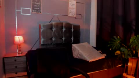 Daniel online show from 10/20/25, 03:40