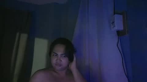 Snapshot of sky_uxxx chatting on 05/22/26, 10:43 sky_uxxx online show from 05/22/26, 10:43