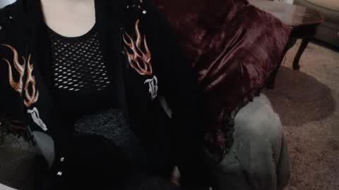 SKYLE   online show from 09/13/25, 05:57