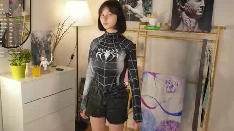 Snapshot of skyemcguire chatting on 09/13/25, 06:46 Melissa online show from 09/13/25, 06:46