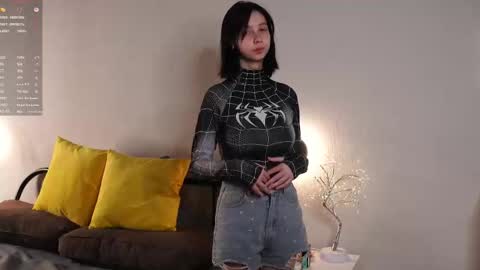 Snapshot of skyemcguire chatting on 12/16/25, 04:17 Melissa online show from 12/16/25, 04:17