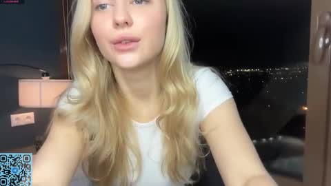 Snapshot of skyeveil chatting on 11/02/25, 07:05 Skye online show from 11/02/25, 07:05